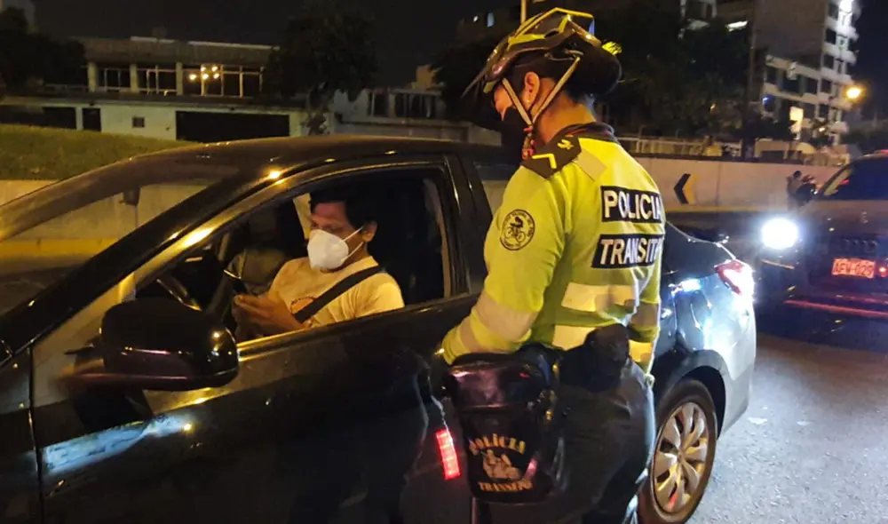 Según la ATU, se penalizaron a 619 taxistas por hacer colectivo en un taxi formal. Foto: Johann Klug/GLR