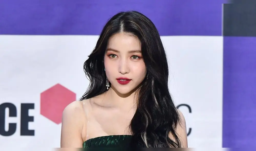 Sowon es una cantante, bailarina, rapera, modelo y MC coreana de 25 años. Foto: Source Music