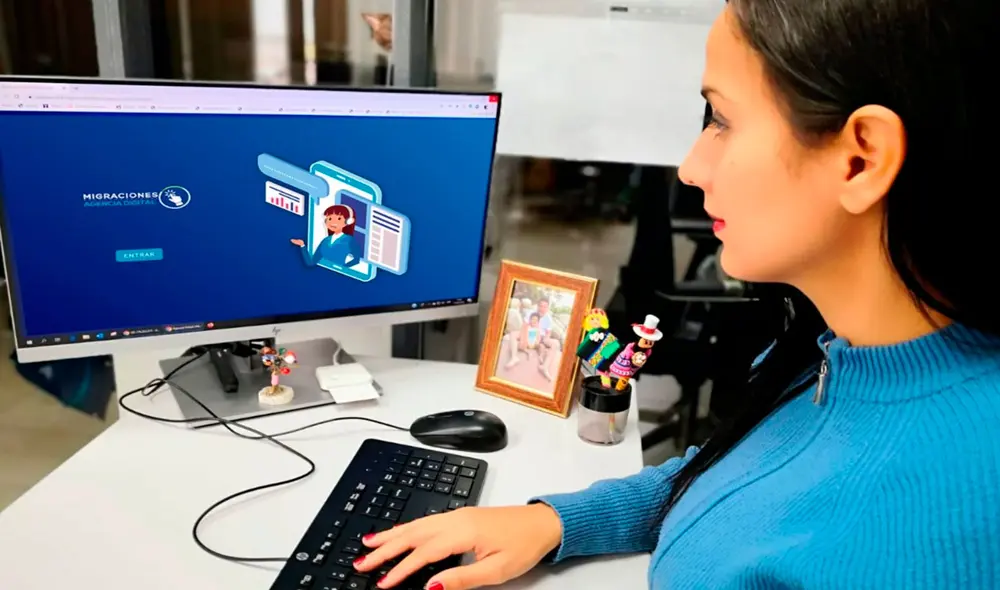Las personas pueden efectuar varios trámites y solicitudes a través de la Agencia Digital de Migraciones. Foto: difusión Las personas pueden efectuar varios trámites y solicitudes a través de la Agencia Digital de Migraciones. Foto: difusión