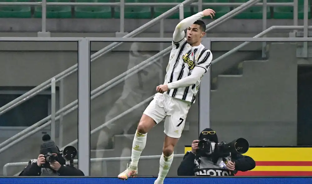 Cristiano Ronaldo marcó dos goles en 11 minutos. Foto: AFP Cristiano Ronaldo marcó dos goles en 11 minutos. Foto: AFP