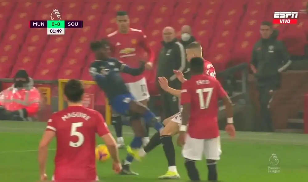 Manchester United recibe al Southampton en Old Trafford por la Premier League. Foto: captura/ESPN Manchester United recibe al Southampton en Old Trafford por la Premier League. Foto: captura/ESPN