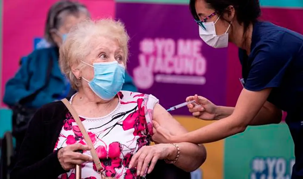 El objetivo es que a mediados de este año se vacune a unas 15 millones de personas, sobre una población total de casi 19 millones de habitantes. Foto: EFE El objetivo es que a mediados de este año se vacune a unas 15 millones de personas, sobre una población total de casi 19 millones de habitantes. Foto: EFE