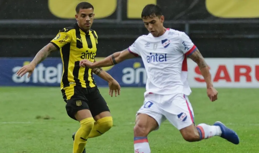 Peñarol y Nacional protagonizan una edición más del clásico uruguayo en el Campeón del Siglo. Foto: Twitter/@Nacional