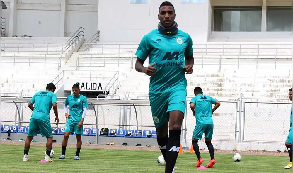 Arango continuará el 2021 en Binacional. Foto: Deportivo Binacional