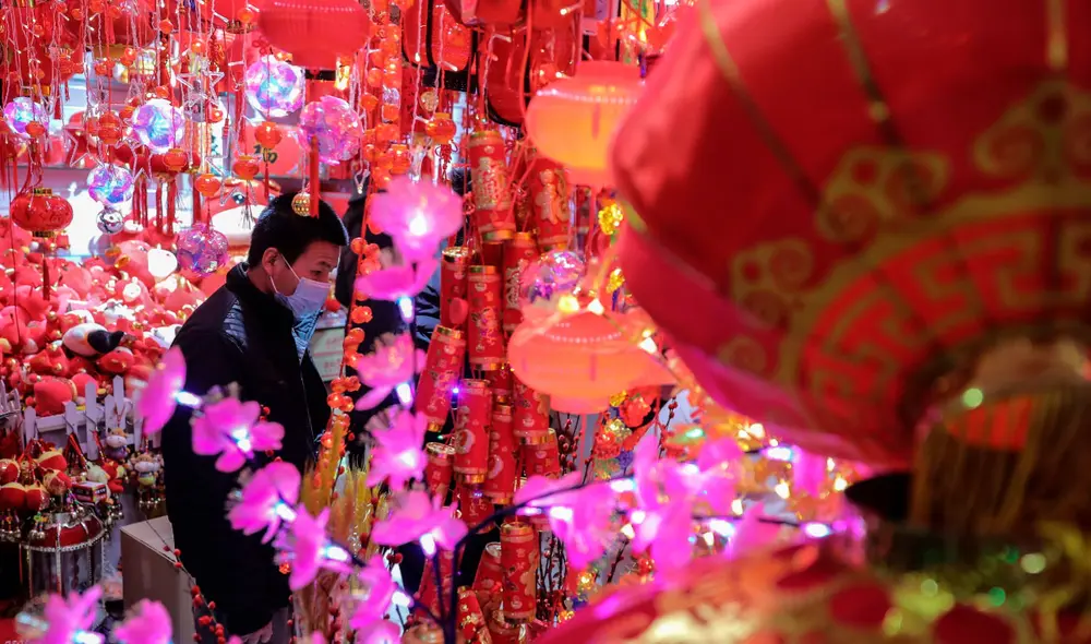 Las lámparas son una decoración muy tradicional del Año Nuevo chino. Foto: EFE Las lámparas son una decoración muy tradicional del Año Nuevo chino. Foto: EFE