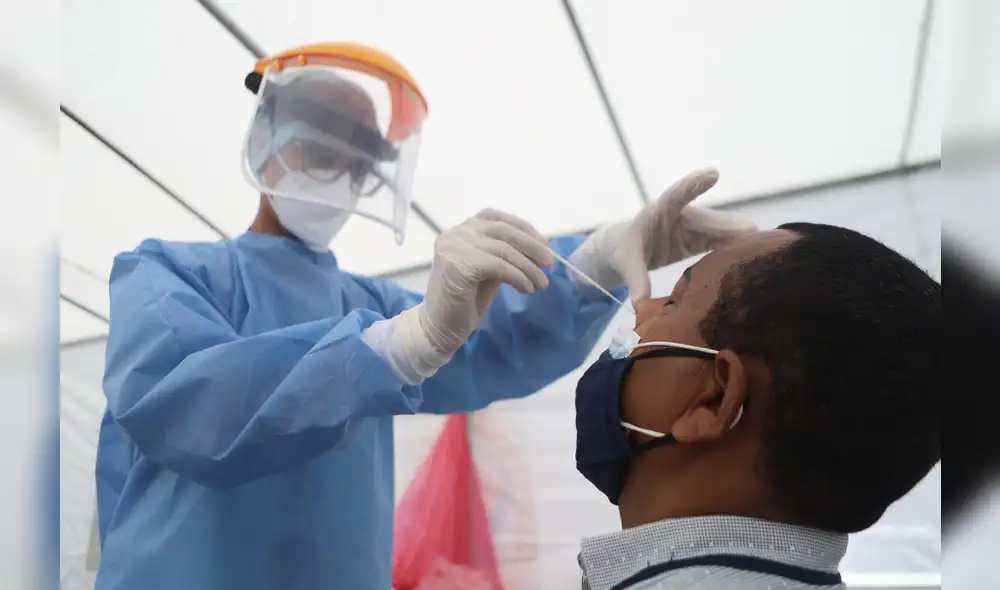 Riesgo de reinfecciones está latente en Perú tras llegada de nuevas variantes de coronavirus. Foto: Clinton Medina/La República