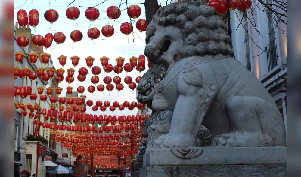 El Año Nuevo chino 2021 inició este viernes 12 de febrero. Foto: EFE/Raúl Bobé