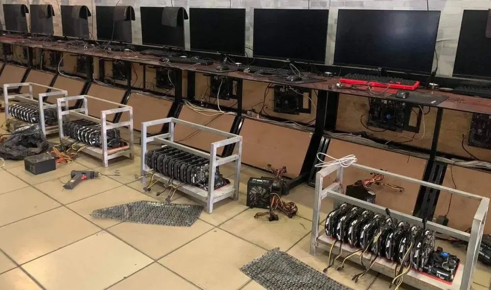 Los dueños de estos establecimientos aseguran que ese propósito resulta más rentable. Foto: Facebook/Lap Dat Phong Net Los dueños de estos establecimientos aseguran que ese propósito resulta más rentable. Foto: Facebook/Lap Dat Phong Net