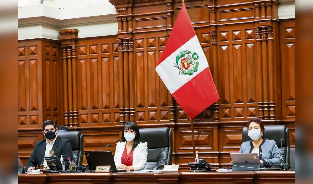 Alerta. Los parlamentarios que vacaron a Vizcarra no han dejado de buscar el modo de sacar de la presidencia del Legislativo a Mirtha Vásquez y su directiva. Foto: difusión Alerta. Los parlamentarios que vacaron a Vizcarra no han dejado de buscar el modo de sacar de la presidencia del Legislativo a Mirtha Vásquez y su directiva. Foto: difusión