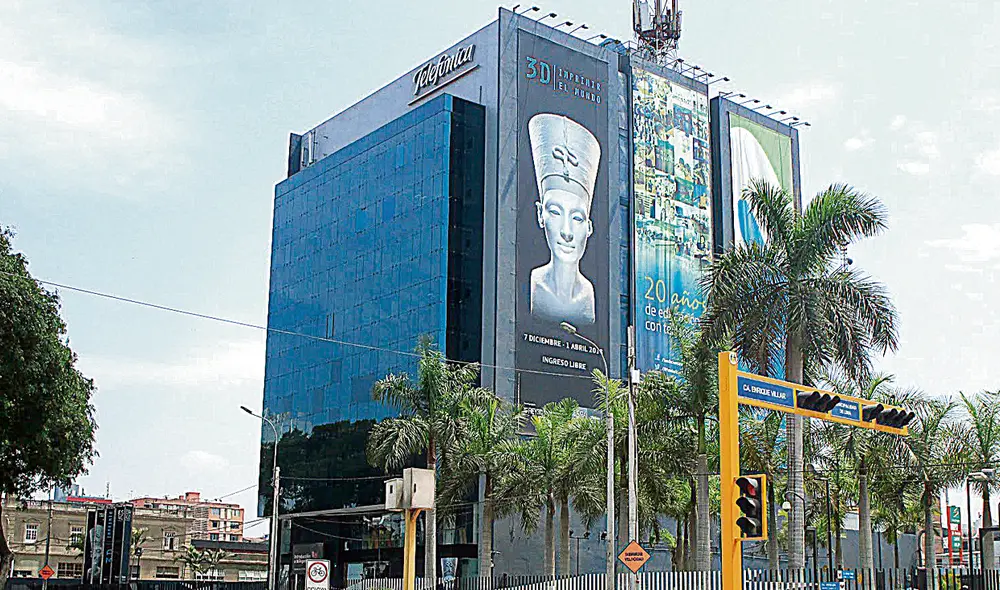 Gran deuda. Telefónica del Perú aún no paga impuestos del 2000. Todo cobro está paralizado por dos medidas cautelares en el Poder Judicial. Foto: difusión Gran deuda. Telefónica del Perú aún no paga impuestos del 2000. Todo cobro está paralizado por dos medidas cautelares en el Poder Judicial. Foto: difusión