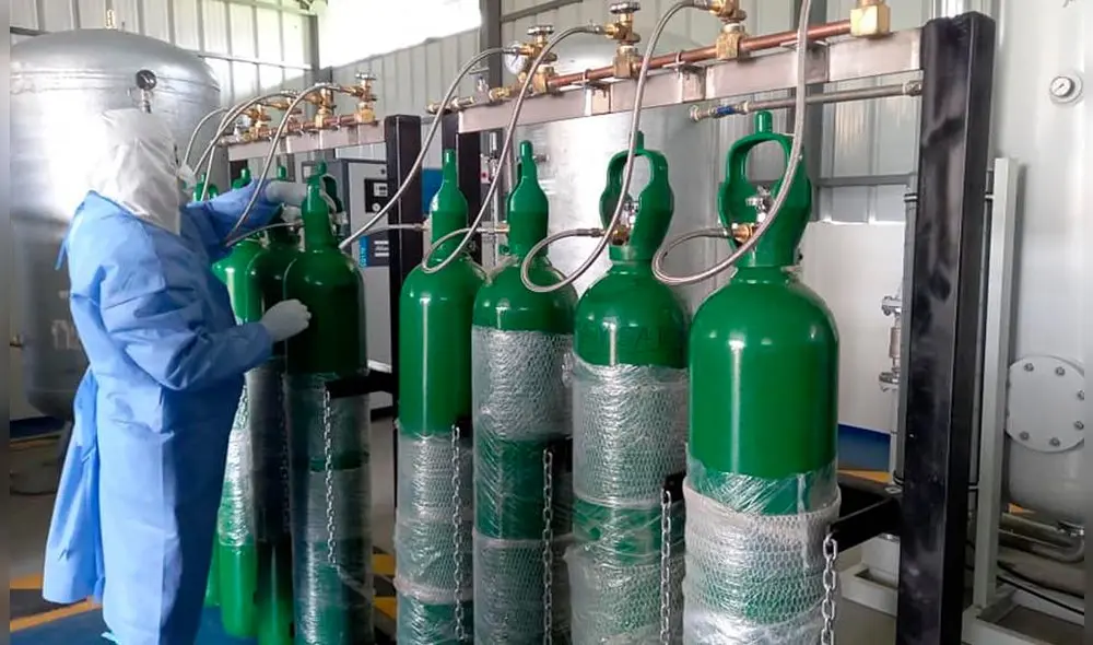 Personal técnico culminó implementación de planta. Foto: Diresa Puno Personal técnico culminó implementación de planta. Foto: Diresa Puno