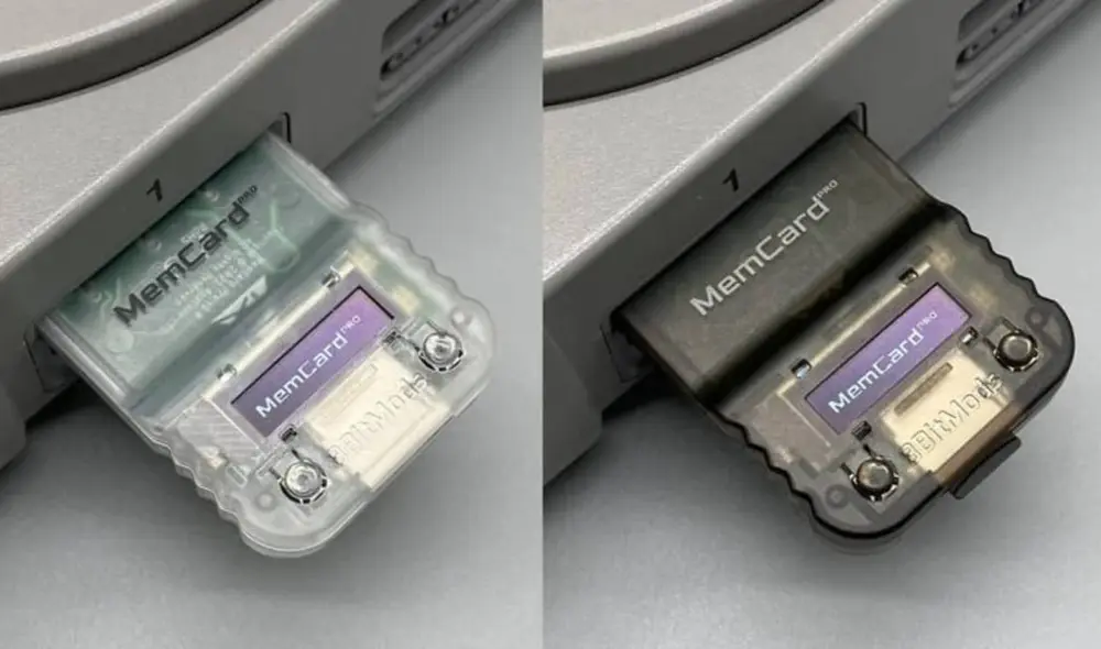 El dispositivo provee de millones de bloques de memoria para PS1 en una sola tarjeta. Puede conectarse a internet y recibir actualizaciones. Foto: 8bit Games