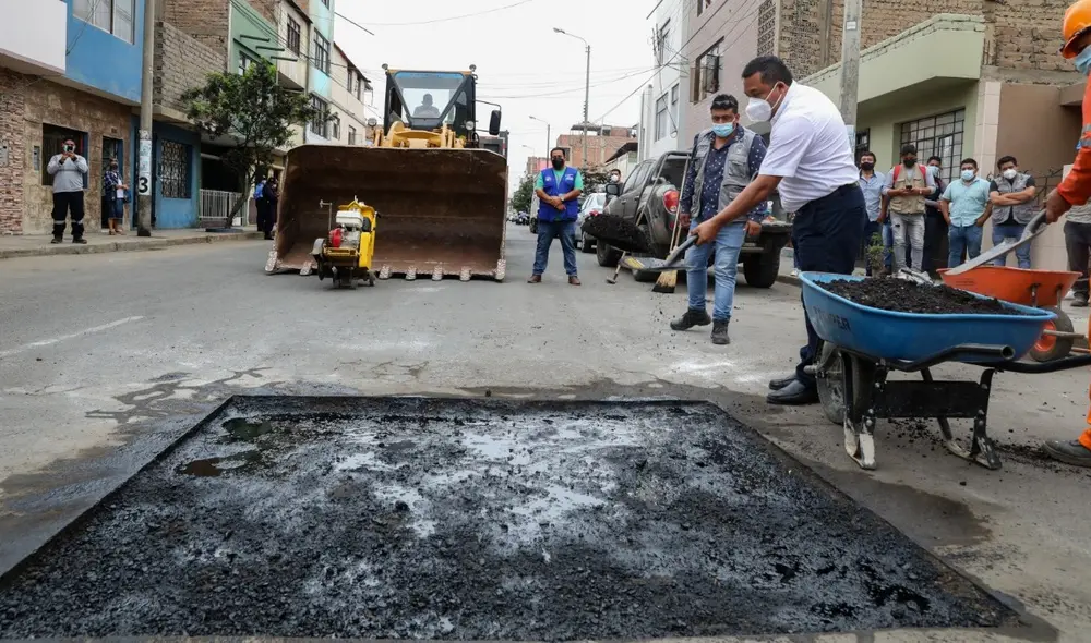 MPT viene trabajando en el proyecto de mejorar las pistas y veredas de los territorios vecinales. Foto: Prensa MPT MPT viene trabajando en el proyecto de mejorar las pistas y veredas de los territorios vecinales. Foto: Prensa MPT