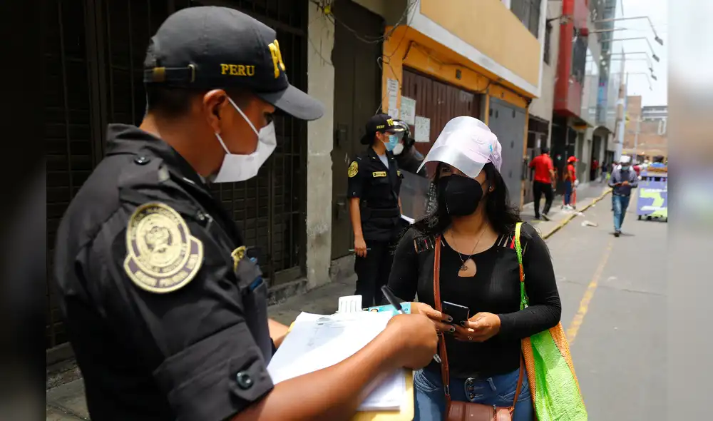 Para cancelar las multas por cuarentena, tienes que ingresar a la web de Págalo. Foto: La República/Carlos Contreras Merino Para cancelar las multas por cuarentena, tienes que ingresar a la web de Págalo. Foto: La República/Carlos Contreras Merino