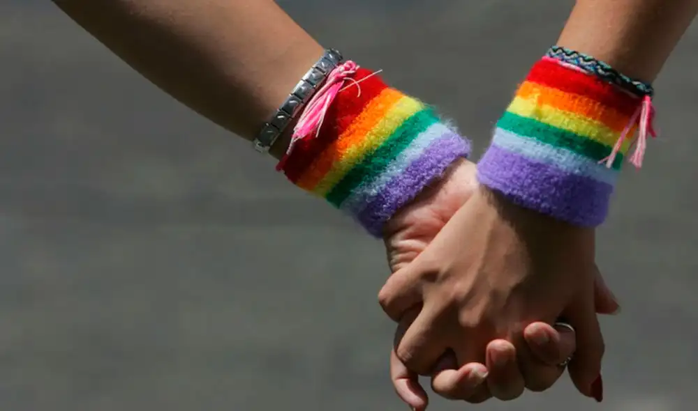 Los Estados deben garantizar el interés superior de las y los menores en el contexto de los procedimientos de asilo, según la ONG ILGA. Foto: Getty Images vía AFP Los Estados deben garantizar el interés superior de las y los menores en el contexto de los procedimientos de asilo, según la ONG ILGA. Foto: Getty Images vía AFP