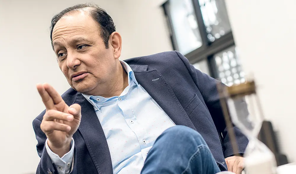 Observación. Gutiérrez dice que Sagasti muestra un cambio de enfoque positivo, pero que debe pasar a la acción, “ponerle tren de aterrizaje a esa viada”. Foto: John Reyes/La República