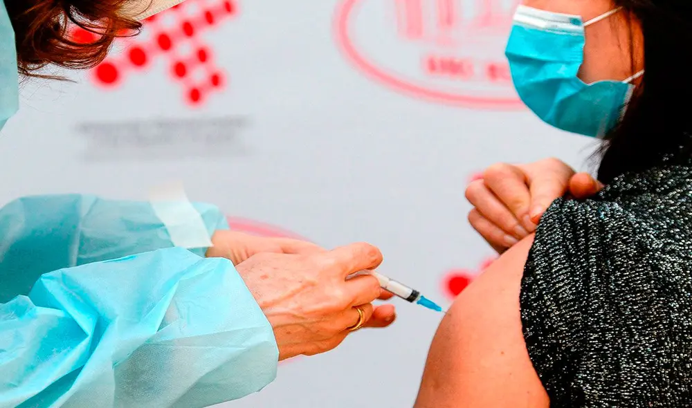 Las primeras dosis de vacunas llegarán a Uruguay en marzo. Foto: AFP Las primeras dosis de vacunas llegarán a Uruguay en marzo. Foto: AFP