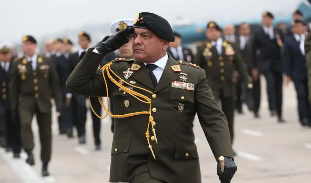 Astudillo es el jefe del Comando Conjunto de las Fuerzas Armadas. Foto: La República Astudillo es el jefe del Comando Conjunto de las Fuerzas Armadas. Foto: La República