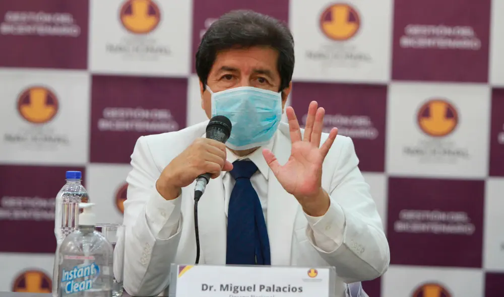 Decano del CMP aseguró que lista fue hecha "sin distinción de cargo". Foto: La República Decano del CMP aseguró que lista fue hecha "sin distinción de cargo". Foto: La República