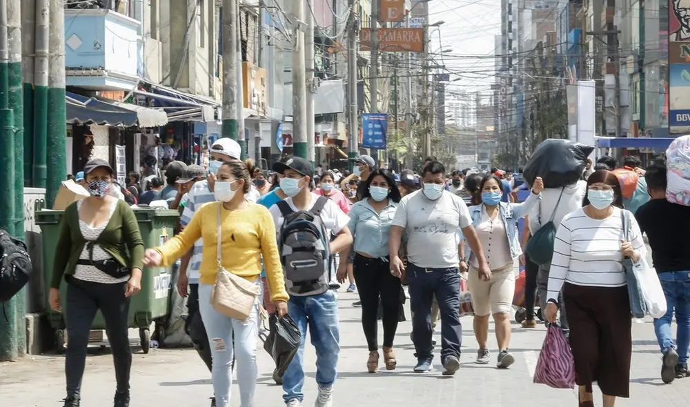 No se arriesgue. Cuide su vida y cumpla todas las medidas. Foto: La República