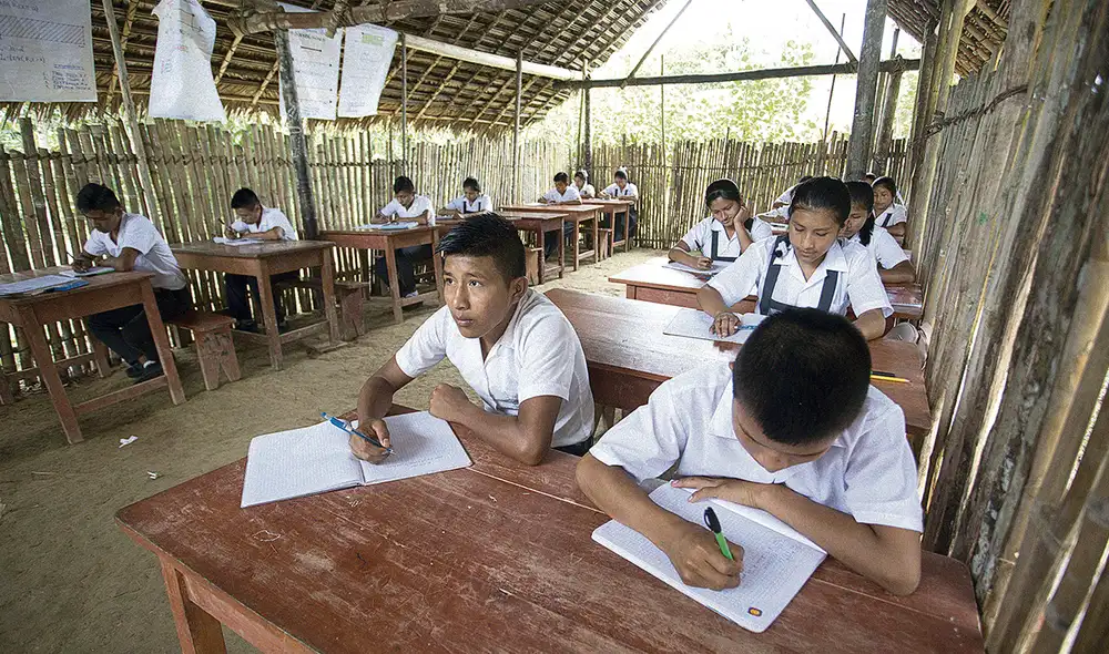 Precario. En las zonas rurales la conectividad es mala y hay retraso en el proceso educativo. Foto: difusión