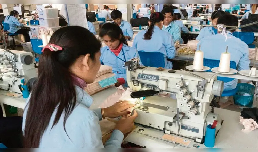 Deber. Tras préstamos con garantía del Estado, se tendrá que devolver el 15% de lo prestado al BCRP por falta de pagos.cálculo. Ministro es optimista sobre cifras de la pobreza. Foto: difusión