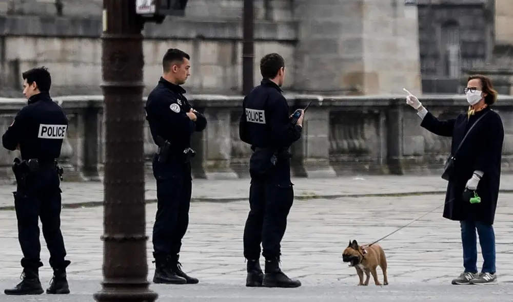 El jueves 25 de febrero y el viernes 26 el número de casos diarios superaron los 25.000. Foto: AFP