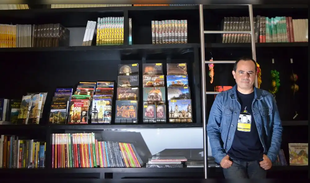 "Se trabajó pensando qué sería estar en una plataforma, por lo que nos preocupamos en los detalles", señaló Eduardo Adrianzén. Foto: La República "Se trabajó pensando qué sería estar en una plataforma, por lo que nos preocupamos en los detalles", señaló Eduardo Adrianzén. Foto: La República