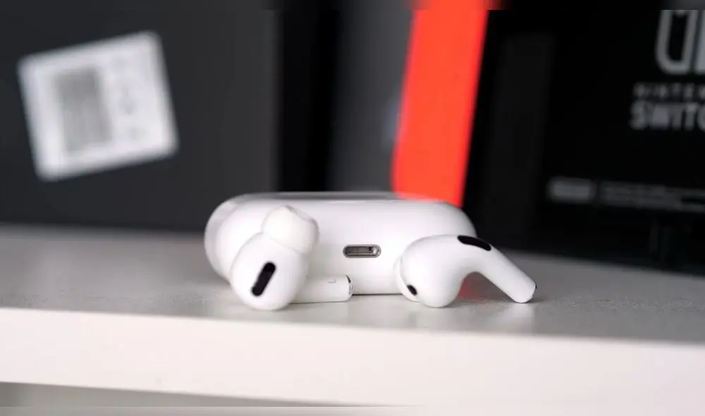 Los AirPods Pro también pueden sufrir este problema. Foto: La Manzana Mordida. Los AirPods Pro también pueden sufrir este problema. Foto: La Manzana Mordida.