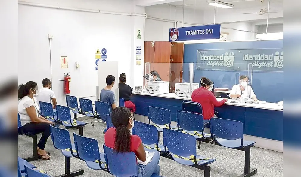 Las oficinas de la Reniec que se encuentran en las regiones que saldrán de la cuarentena focalizada, volverán a atender con un 30% de aforo. Foto: difusión