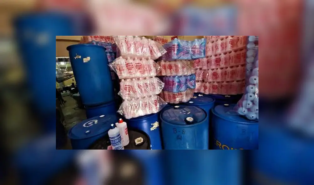 En el operativo también hallaron 13.000 envases vacíos listos para ser llenados. Foto: Digemid