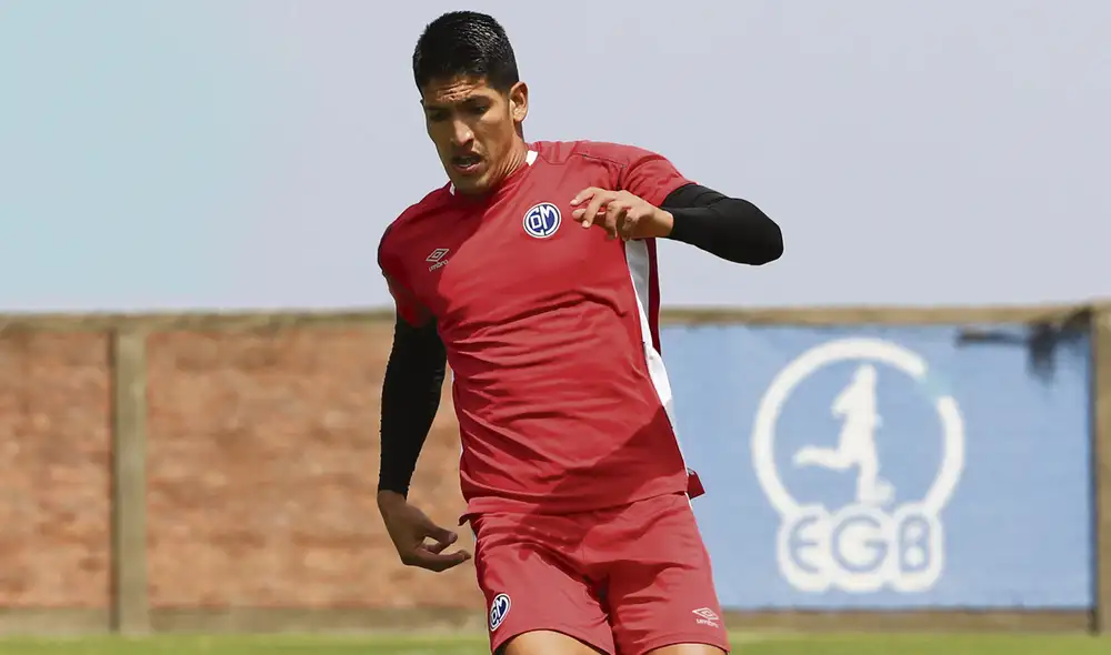 "Esperamos este año conseguir cosas lindas porque hay un buen plantel", expresa el lateral de Municipal.