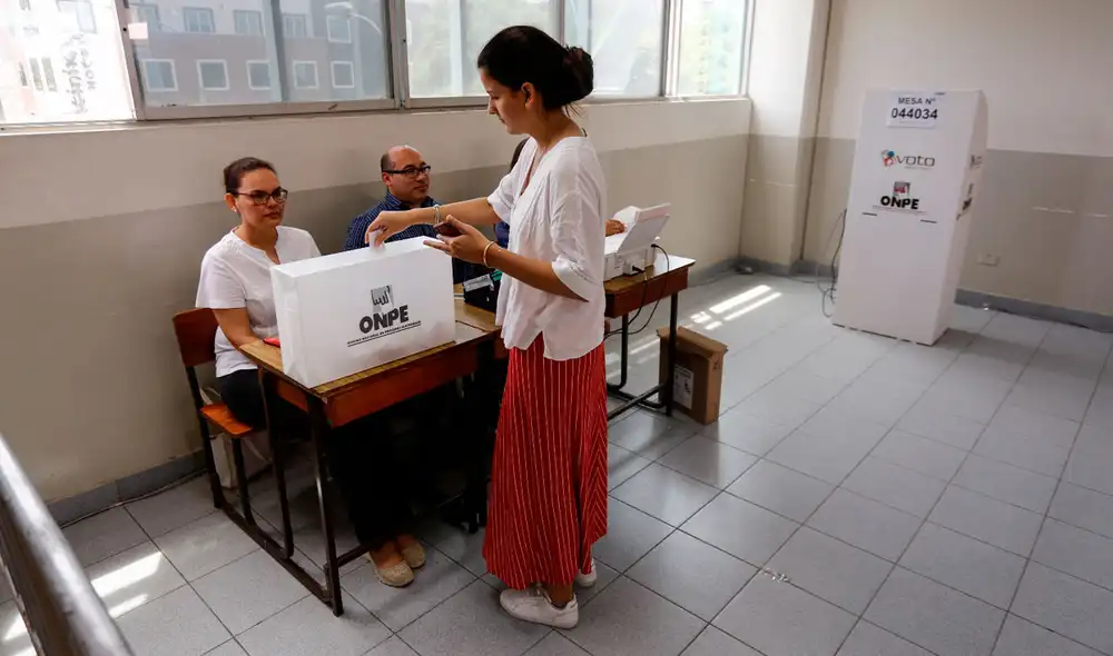 La plataforma para consultar el local de votación está disponible en la web de la ONPE. Foto: La República