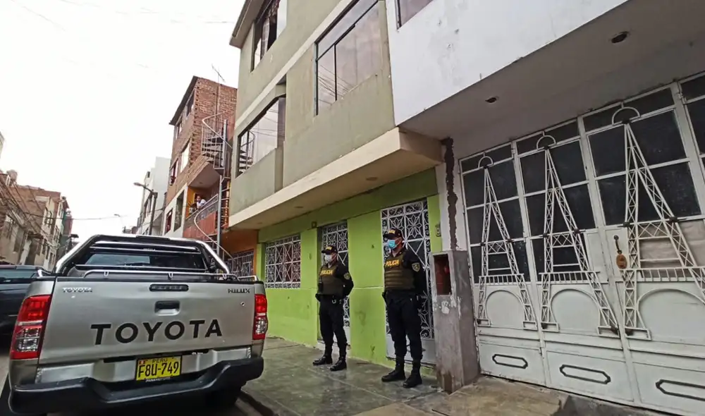 El megaoperativo Los Casasola tuvo 42 allanamientos de manera simultánea, desplegándose 53 fiscales y 254 agentes policiales. Foto: URPI-GLR El megaoperativo Los Casasola tuvo 42 allanamientos de manera simultánea, desplegándose 53 fiscales y 254 agentes policiales. Foto: URPI-GLR