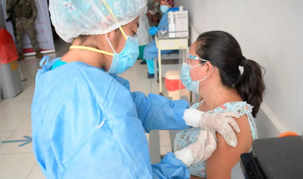 Serán 4.062 trabajadores asistenciales de la región los que recibirán su segunda dosis. Foto: Geresa Lambayeque.