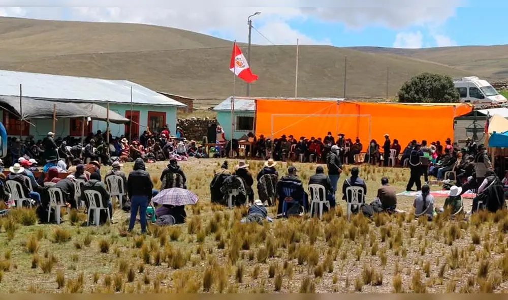 Ronderos sostuvieron reunión en distrito de Crucero. Foto: La República Ronderos sostuvieron reunión en distrito de Crucero. Foto: La República