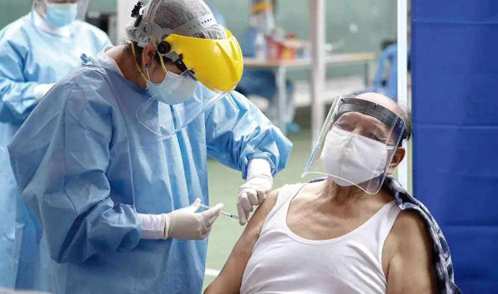 Las primera dosis de Pfizer que llegaron al Perú serán distribuidas para la población en Lima. Foto: La República Las primera dosis de Pfizer que llegaron al Perú serán distribuidas para la población en Lima. Foto: La República