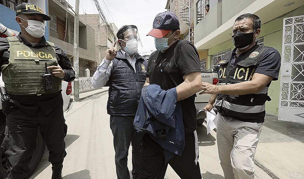 Mal oficial. El comandante Jaime Palacios Alfaro era jefe de investigación criminal en La Victoria. Antes trabajó en la División de Robos de la Dirincri. Foto: Jorge Cerdán/La República Mal oficial. El comandante Jaime Palacios Alfaro era jefe de investigación criminal en La Victoria. Antes trabajó en la División de Robos de la Dirincri. Foto: Jorge Cerdán/La República