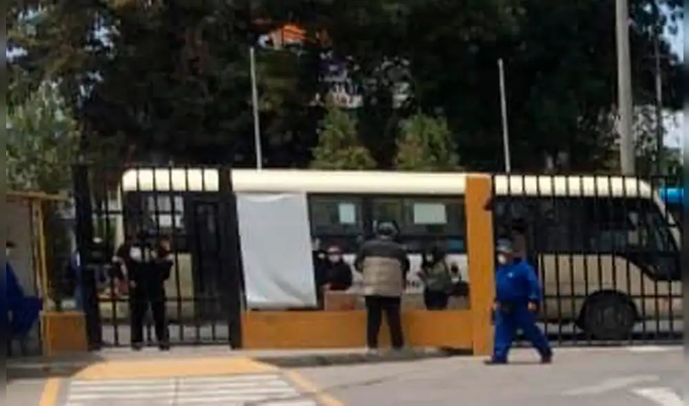 Piden no intentar ingresar a espacios de atención de contagiados. Foto: Hospital Honorio Delgado