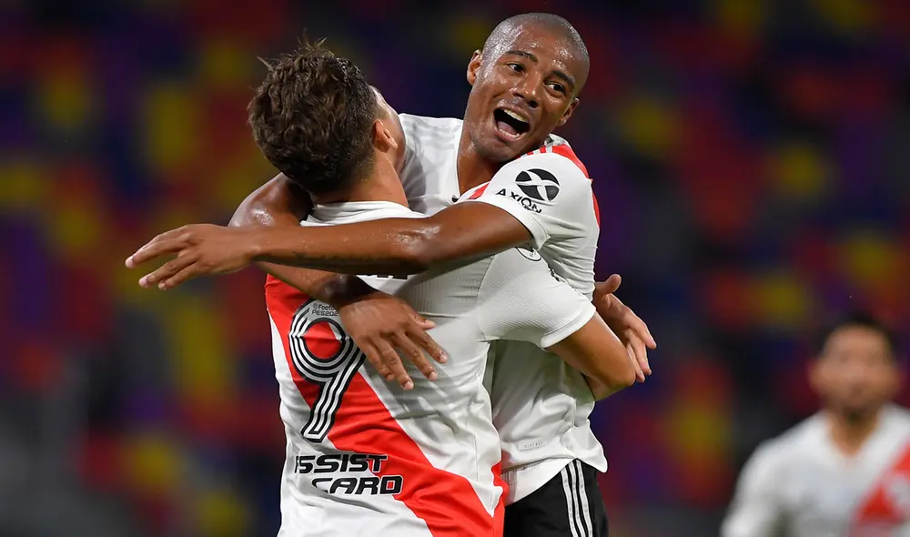 River Plate goleó 6-0 a Racing y se quedó con la Supercopa Argentina. Foto: Twitter / ESPN River Plate goleó 6-0 a Racing y se quedó con la Supercopa Argentina. Foto: Twitter / ESPN