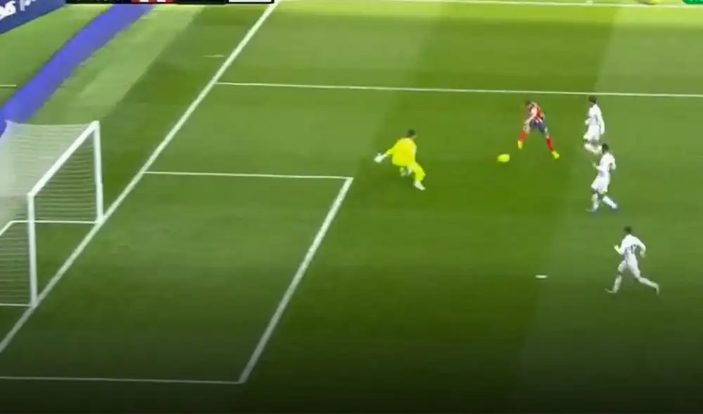 Luis Suárez no perdonó en el mano a mano con Courtois. Foto: captura de video/DirecTV Sports