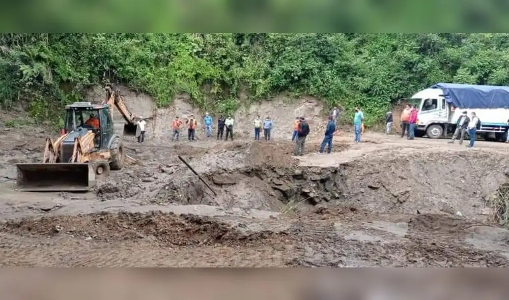 Obra presenta desmoronamientos, según alcaldes. Foto: Municipalidad de Pacaipampa Obra presenta desmoronamientos, según alcaldes. Foto: Municipalidad de Pacaipampa