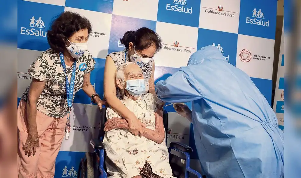 María Eudocia Araya tiene 10 hijos, 20 nietos, 8 bisnietos y 4 tataranietos. Ella trabajó durante muchos años como obrera en una fábrica. Foto: difusión