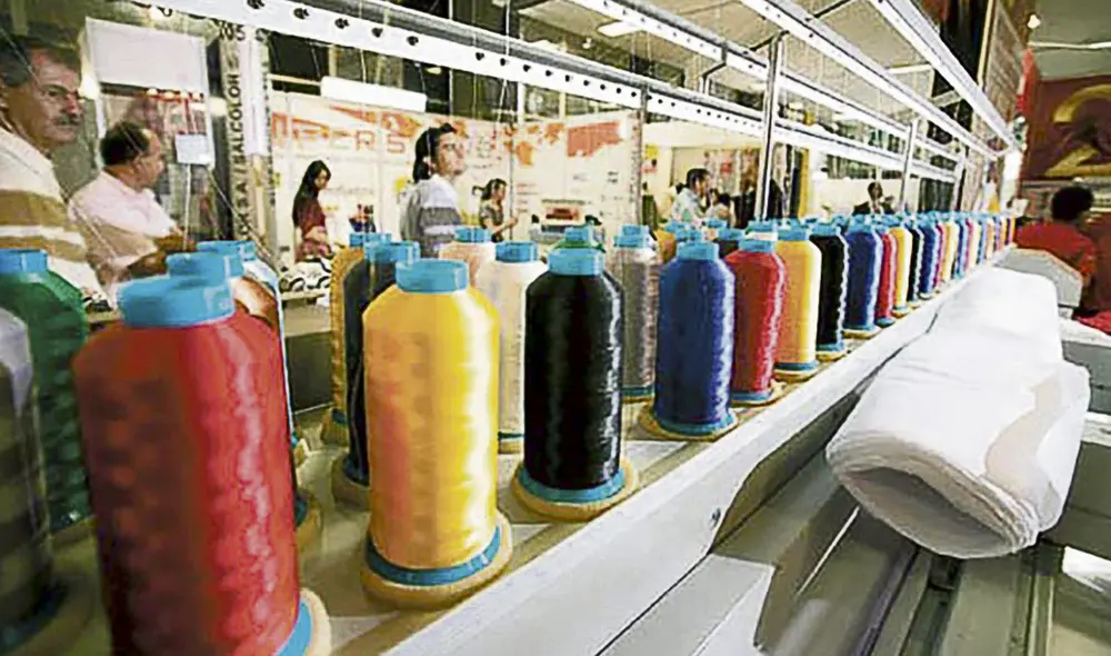 Rescate de deudas. Las empresas podrán reprogramar sus préstamos con hasta un año de periodo de gracia. Foto: difusión