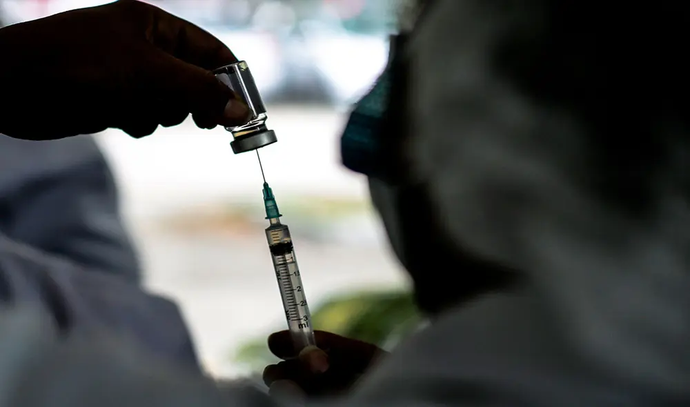 La vacuna Coronavac es la más utilizada en Brasil para inmunizar contra el coronavirus. Foto: EFE La vacuna Coronavac es la más utilizada en Brasil para inmunizar contra el coronavirus. Foto: EFE