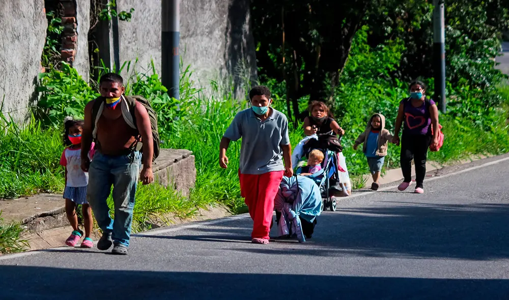 Gran cantidad de personas venezolanas han abandonado su país y han llegado a algunos países vecinos, como Colombia y Ecuador. Foto: EFE Gran cantidad de personas venezolanas han abandonado su país y han llegado a algunos países vecinos, como Colombia y Ecuador. Foto: EFE