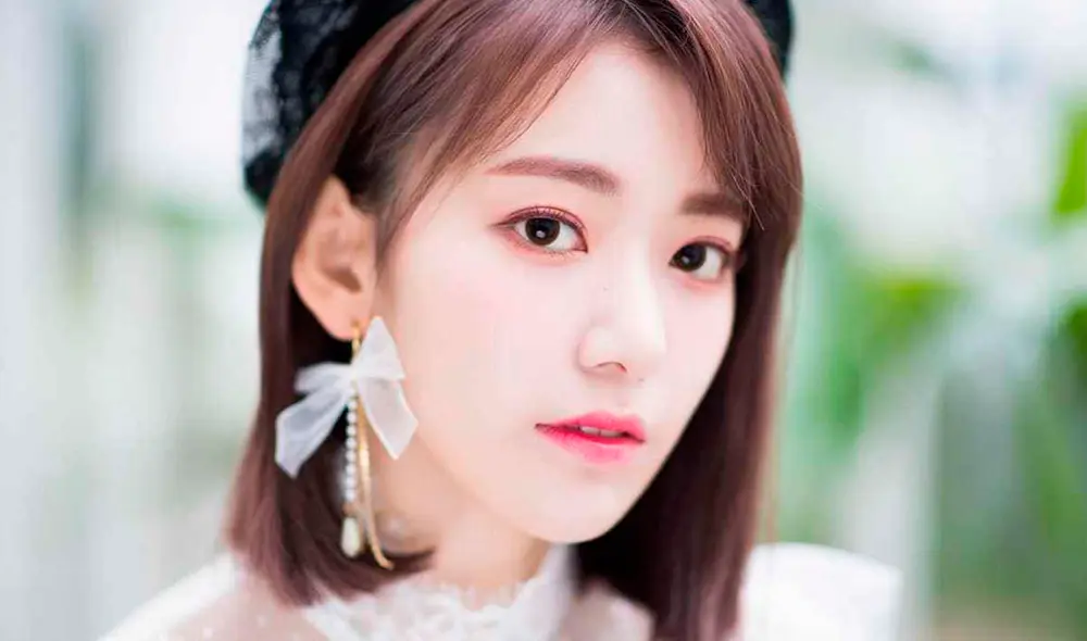 Sakura es una de las miembros más populares de IZ*ONE. Foto: Naver x Dispatch