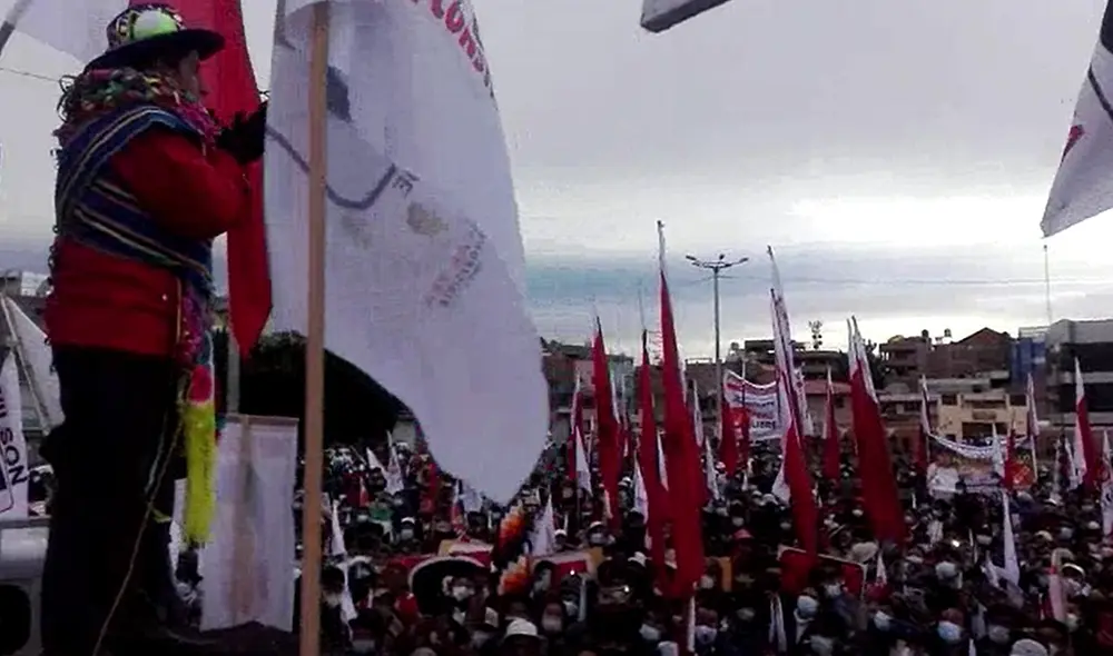 Pedro Castillo fue detenido el último martes por generar aglomeración en Madre de Dios. Foto: captura / video