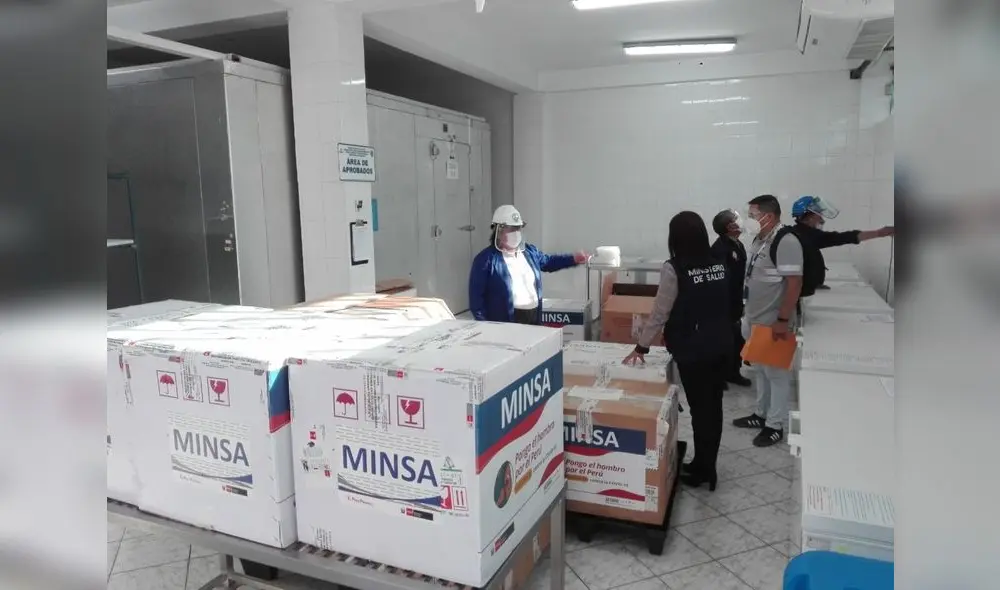 Vacunas son monitoreadas constantemente a través de medios tecnológicos. Foto: Geresa Cusco Vacunas son monitoreadas constantemente a través de medios tecnológicos. Foto: Geresa Cusco