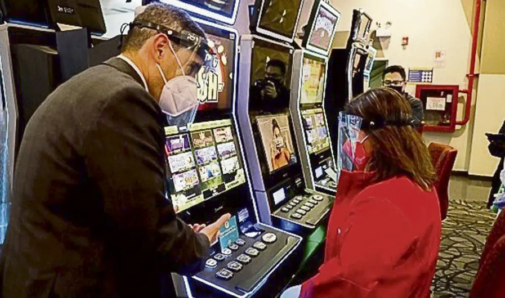 Retorno. Protocolos serán muy rigurosos en los casinos. Foto: Andina